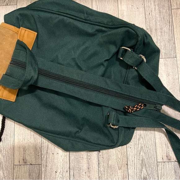 Vintage 90s Mini Backpack Purse Green Faux Suede Floral Pockets Zipper Strap - Picture 2 of 10